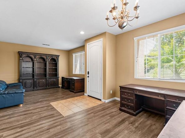 1049 Boulder, Oceanside CA 92057