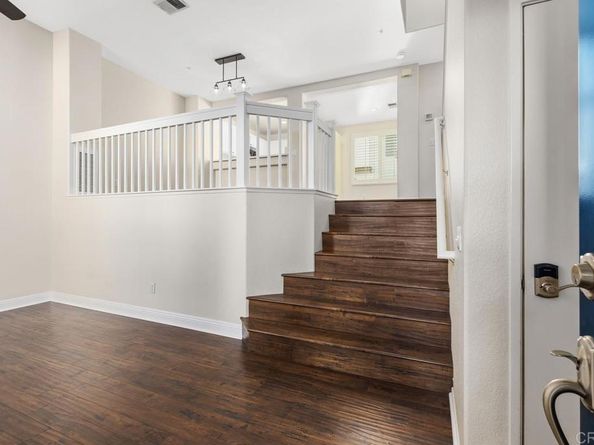 10254 Wateridge Circle 214, San Diego CA 92121