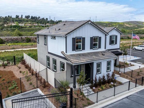 775 Kingbird Loop, Oceanside CA 92058