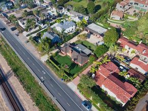 215 N Vulcan Drive, Encinitas CA 92024