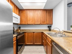 432 Edgehill Lane 83, Oceanside CA 92054