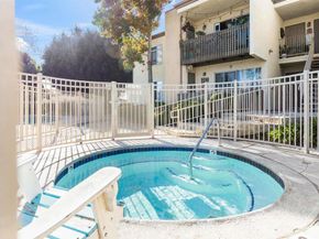 432 Edgehill Lane 83, Oceanside CA 92054