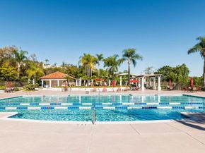 2466 Bear Rock Gln, Escondido CA 92026