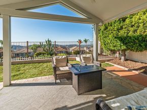 2466 Bear Rock Gln, Escondido CA 92026