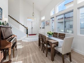 2466 Bear Rock Gln, Escondido CA 92026