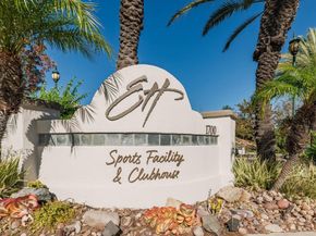 2466 Bear Rock Gln, Escondido CA 92026