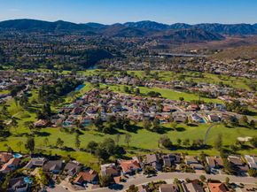 12615 Senda Acantilada, San Diego CA 92128