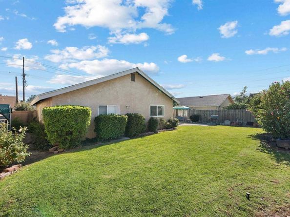 2546 S Sultana Avenue, Ontario CA 91761