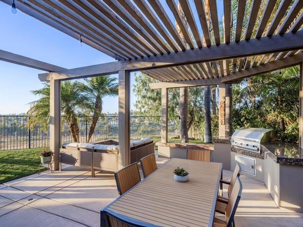 3428 Camino Corte, Carlsbad CA 92009