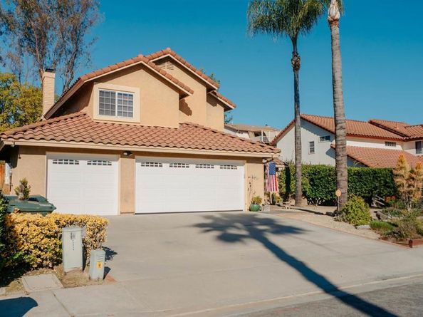 1715 Las Palmas Lane, Escondido CA 92026