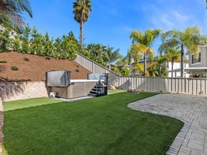 3545 Knollwood Drive, Carlsbad CA 92010