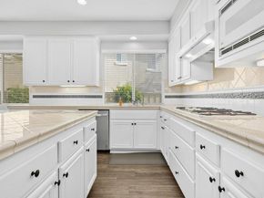 3545 Knollwood Drive, Carlsbad CA 92010