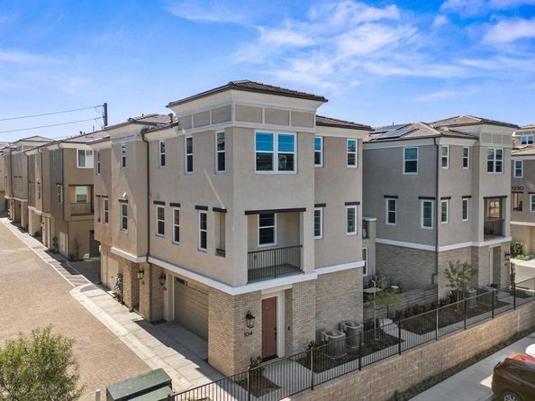 1229 Sunrise 104, San Marcos CA 92078