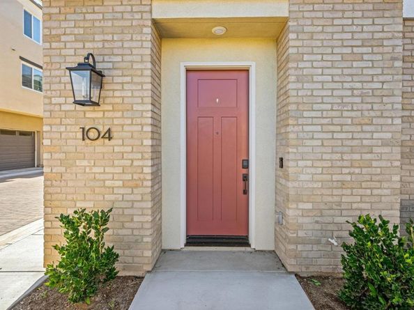 1229 Sunrise 104, San Marcos CA 92078