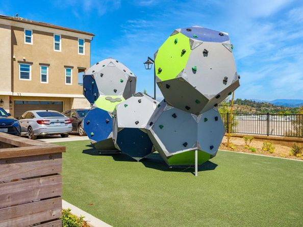 1229 Sunrise 104, San Marcos CA 92078