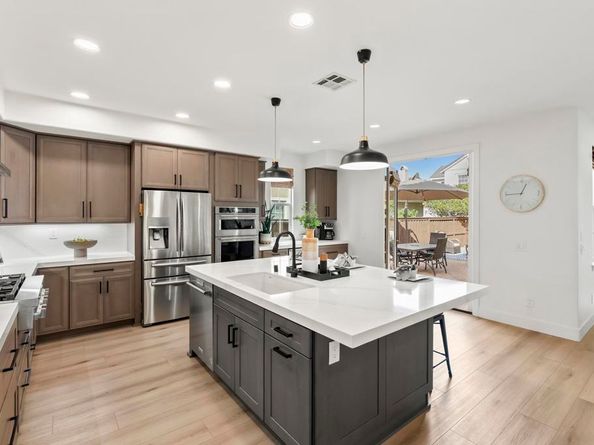 2680 Bressi Ranch Way, Carlsbad CA 92009