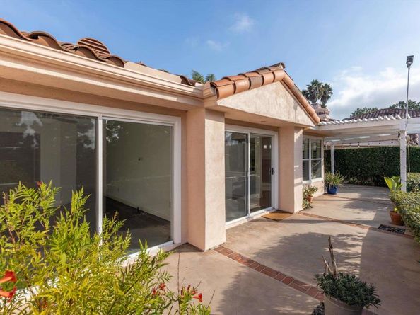1349 Via Firenze, San Marcos CA 92078