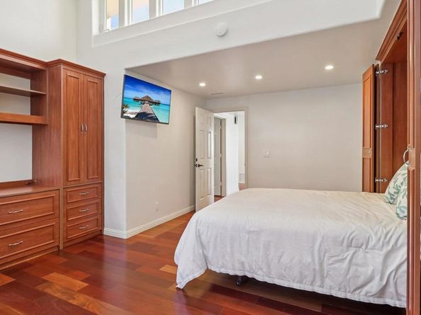 1177 Avenida Amantea, La Jolla CA 92037