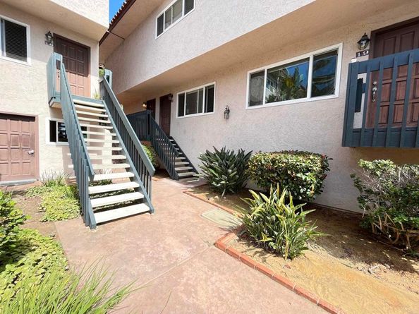 2582 Del Mar Heights Road 17, Del Mar CA 92014