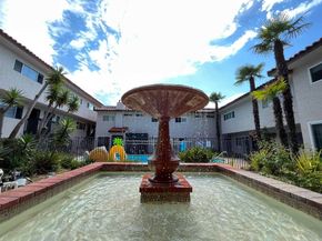 2582 Del Mar Heights Road 17, Del Mar CA 92014