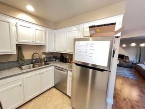 2582 Del Mar Heights Road 17, Del Mar CA 92014