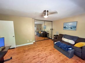 2582 Del Mar Heights Road 17, Del Mar CA 92014
