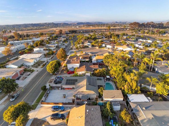 128 Frontier Ln, Oceanside CA 92054