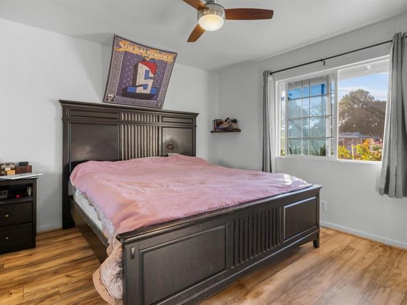 128 Frontier Ln, Oceanside CA 92054