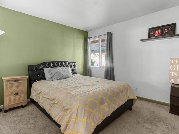 128 Frontier Ln, Oceanside CA 92054