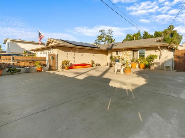 128 Frontier Ln, Oceanside CA 92054