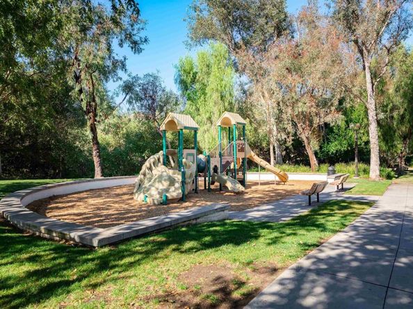 3054 Maplewood Pl., Escondido CA 92027