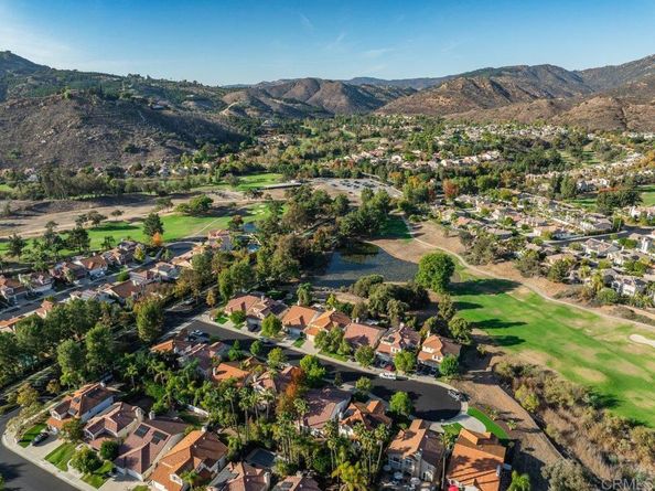 3054 Maplewood Pl., Escondido CA 92027