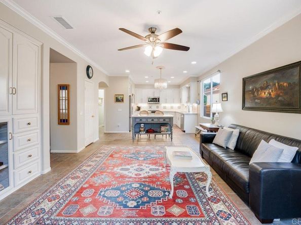 3054 Maplewood Pl., Escondido CA 92027