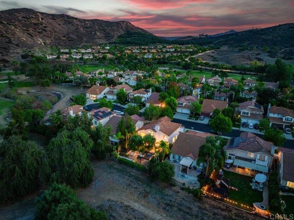 3054 Maplewood Pl., Escondido CA 92027