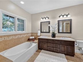 2454 Oswego 301, Pasadena CA 91107