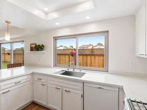 420 Glen Arbor Drive, Encinitas CA 92024
