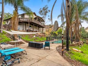 111 La Cresta Trl, El Cajon CA 92019