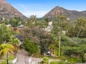 111 La Cresta Trl, El Cajon CA 92019