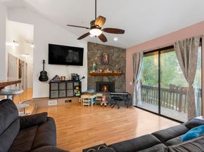 111 La Cresta Trl, El Cajon CA 92019