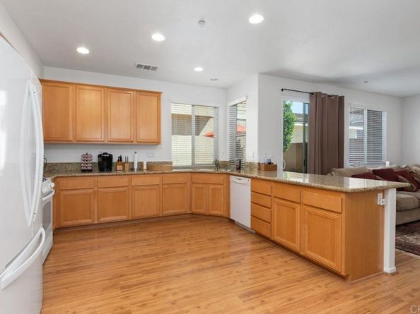 285 Syrah Lane, San Marcos CA 92069