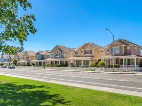 285 Syrah Lane, San Marcos CA 92069
