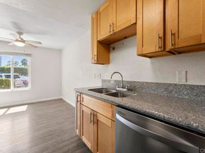 1671 Pentecost Way 1, San Diego CA 92105