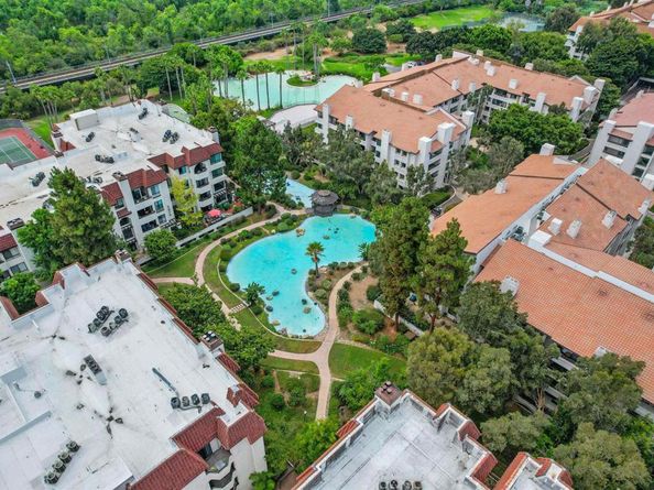 5845 Friars Road 1207, San Diego CA 92110