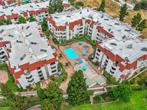 5845 Friars Road 1207, San Diego CA 92110