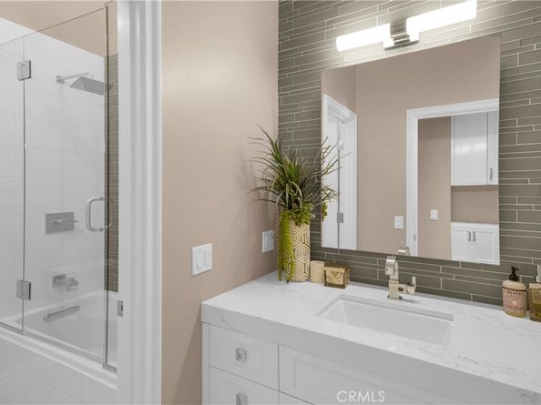 500 Chelsea Court 103, Long Beach CA 90803