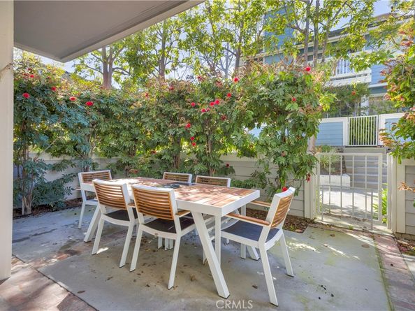 500 Chelsea Court 103, Long Beach CA 90803