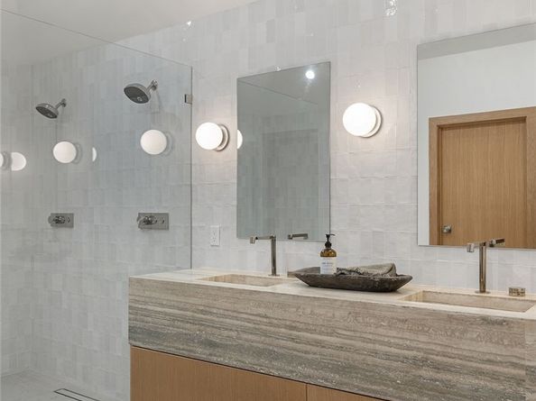 2055 Calvert Avenue, Costa Mesa CA 92626