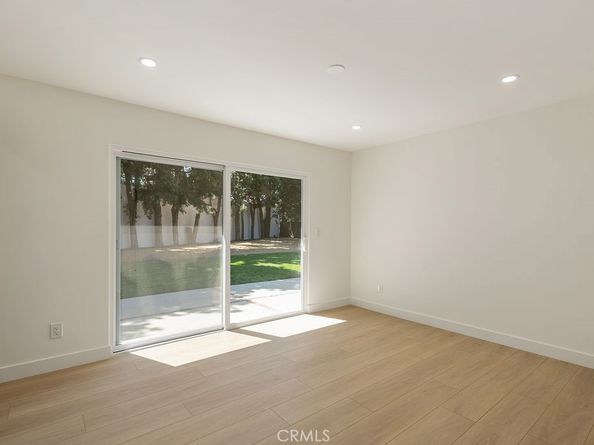 2055 Calvert Avenue, Costa Mesa CA 92626