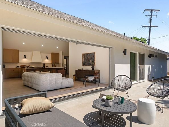 2055 Calvert Avenue, Costa Mesa CA 92626