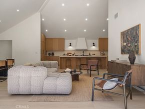 2055 Calvert Avenue, Costa Mesa CA 92626